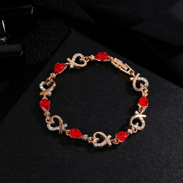 Fashion Heart-shaped Bracelet With Rhinestones - Image 2