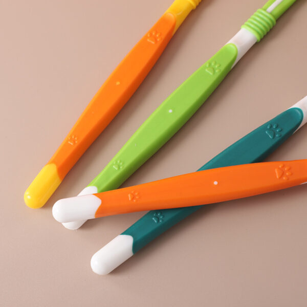 Three-Sided Pet Toothbrush for Cats and Dogs - Image 9