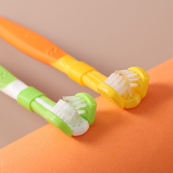 Three-Sided Pet Toothbrush for Cats and Dogs - Image 2